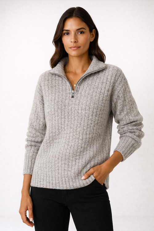 Damski Sweter Elena z Zamkiem 1/2 – Miękka Bluza Casual